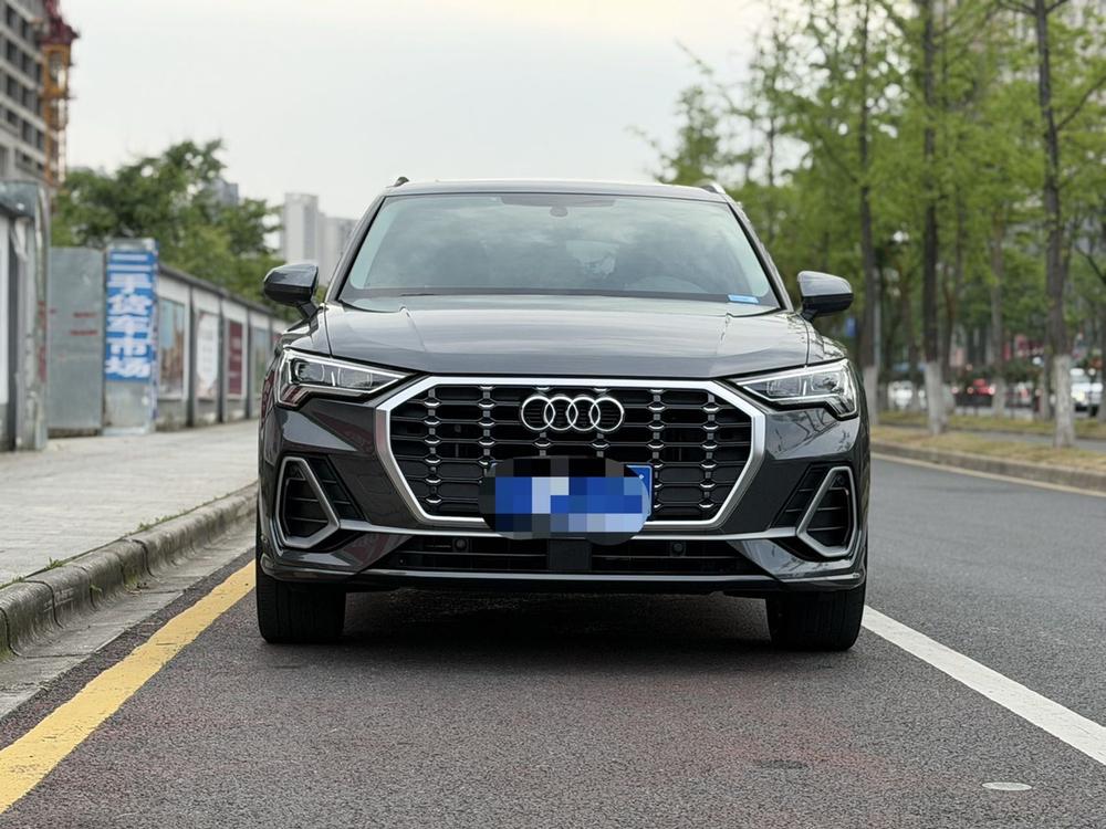Audi Audi Q3