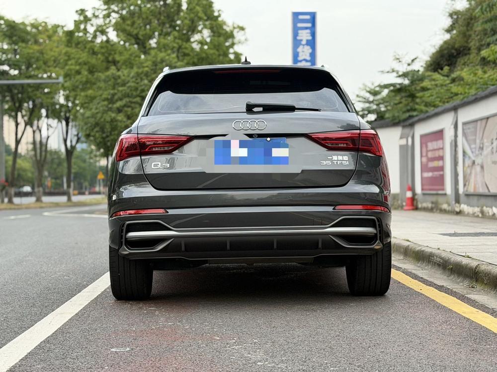 Audi Audi Q3