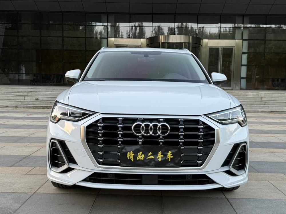 Audi Audi Q3