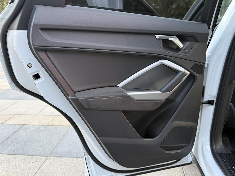 Audi Audi Q3