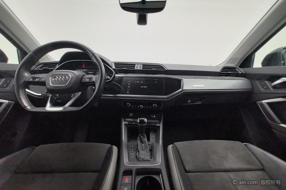 Audi Audi Q3