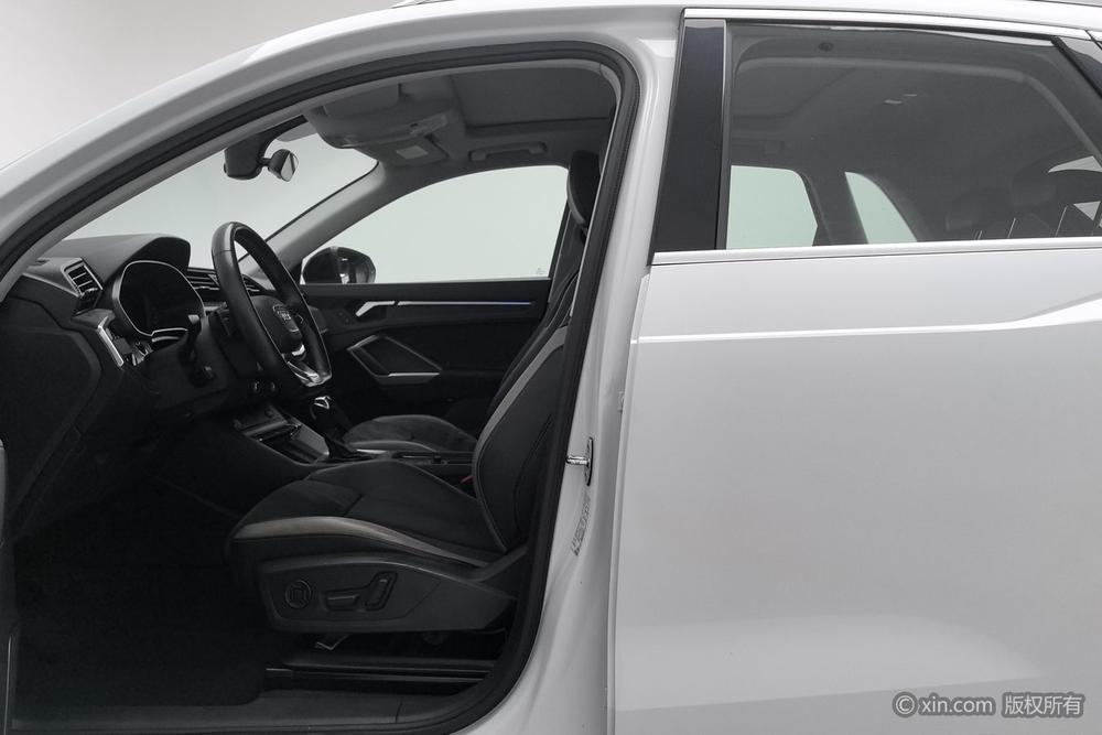 Audi Audi Q3
