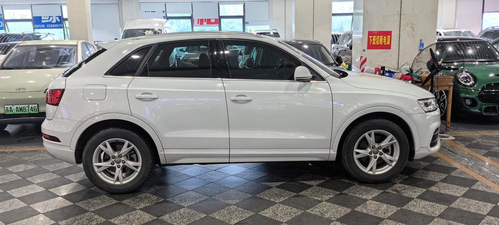 Audi Audi Q3