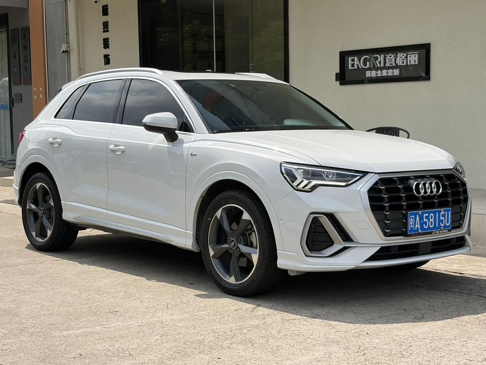 Audi Audi Q3