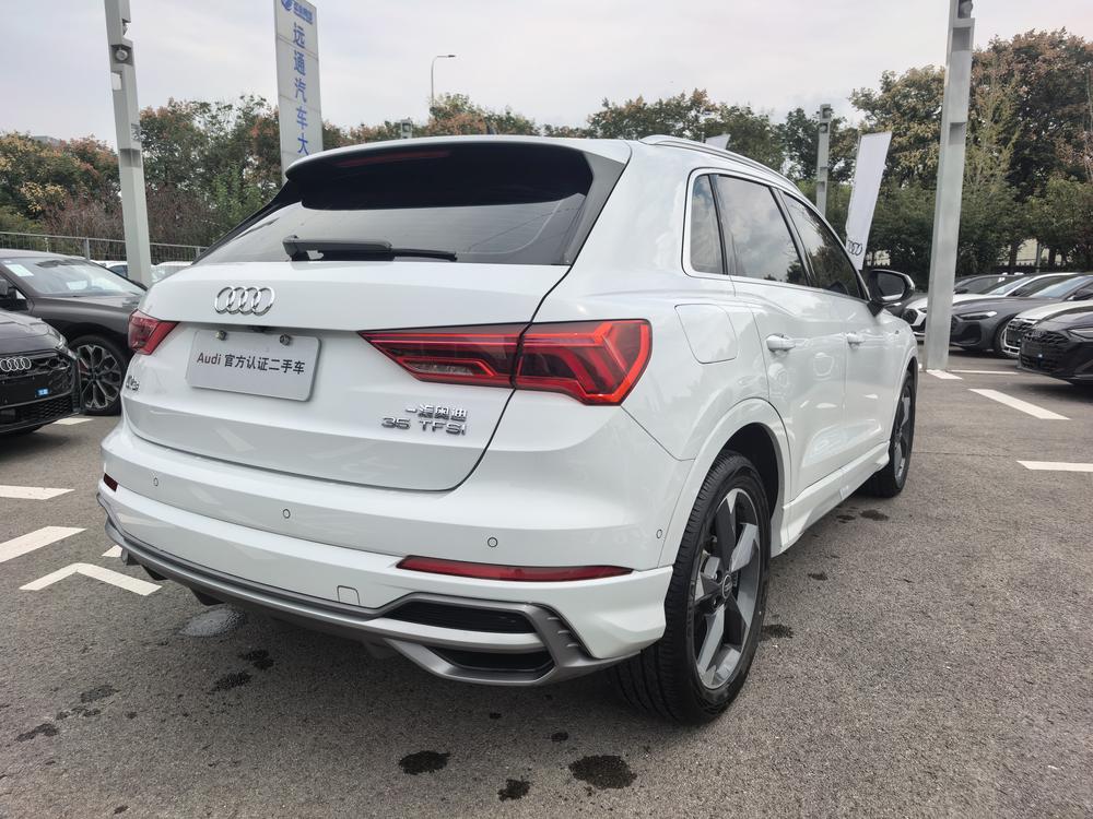 Audi Audi Q3
