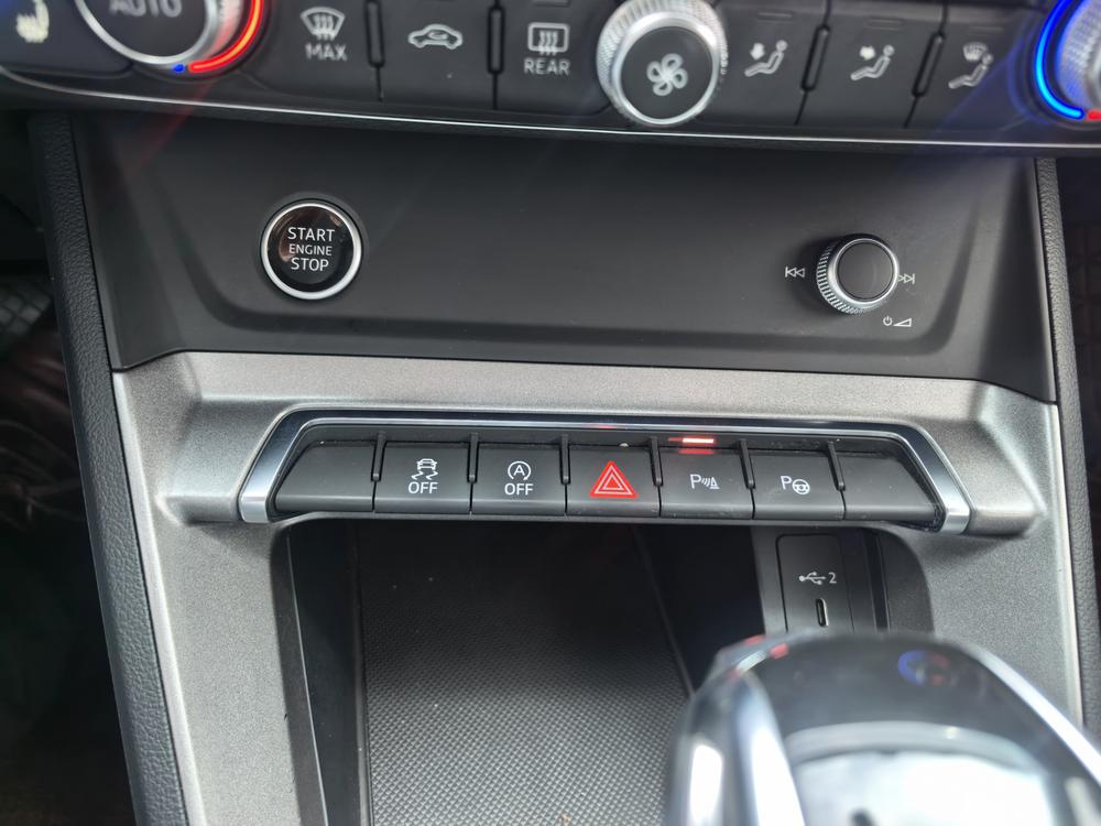 Audi Audi Q3