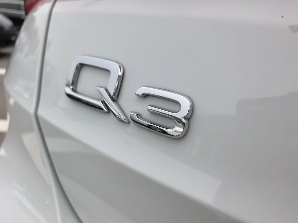 Audi Audi Q3