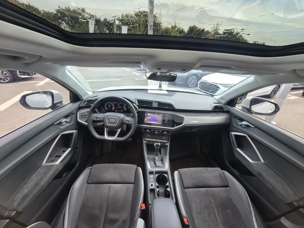 Audi Audi Q3