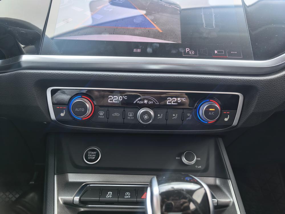 Audi Audi Q3
