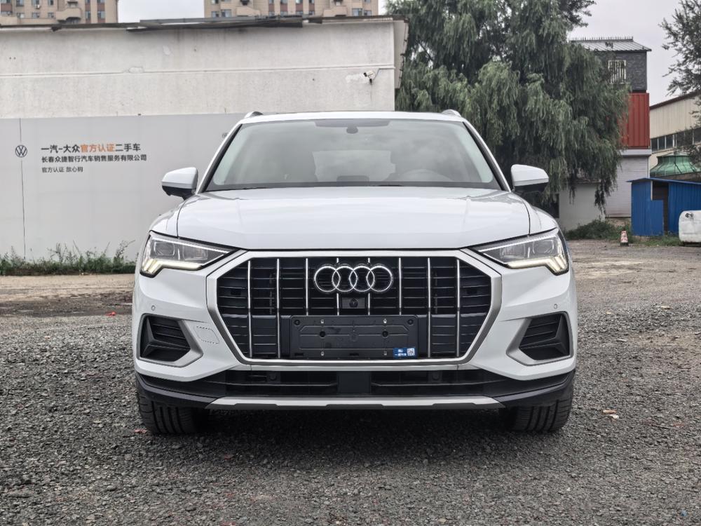 Audi Audi Q3