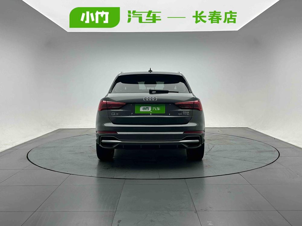 Audi Audi Q3