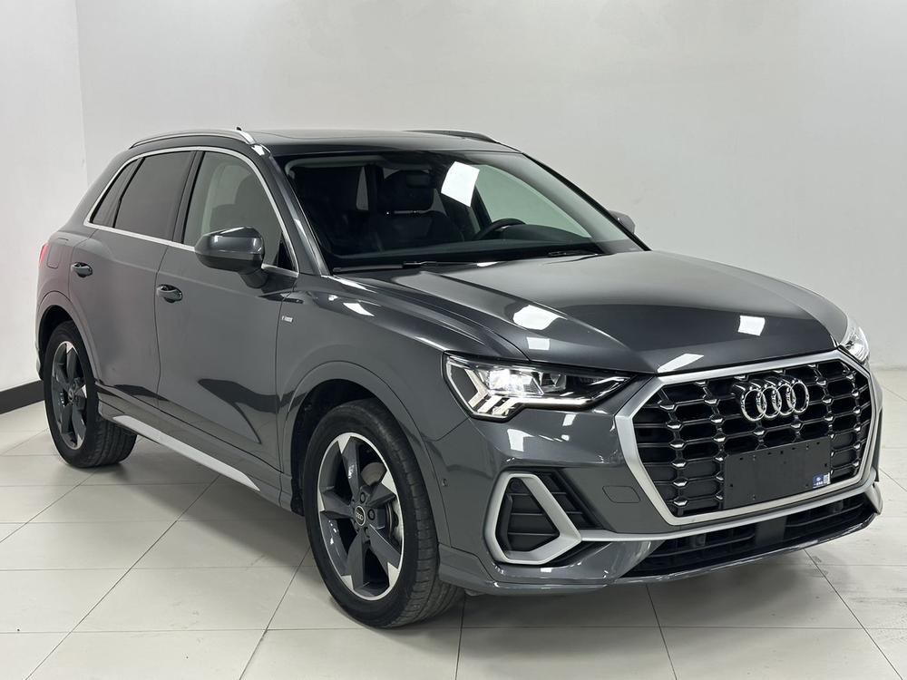 Audi Audi Q3