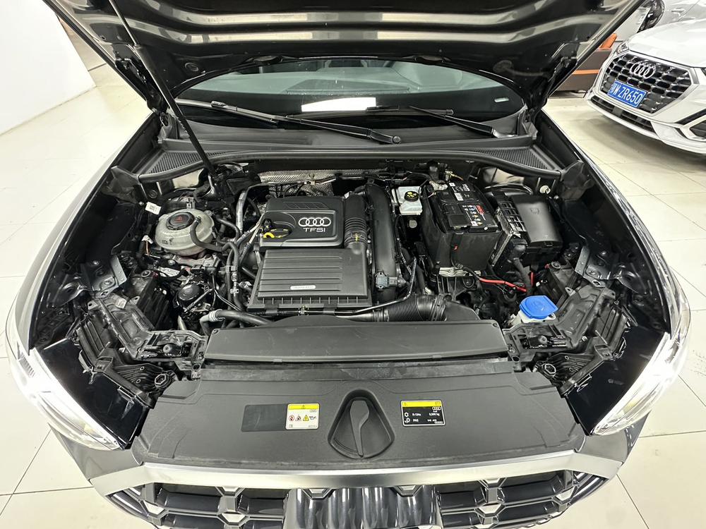 Audi Audi Q3