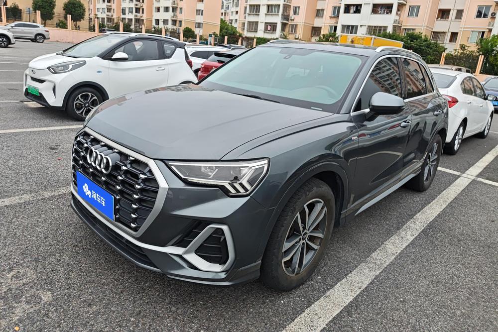Audi Audi Q3