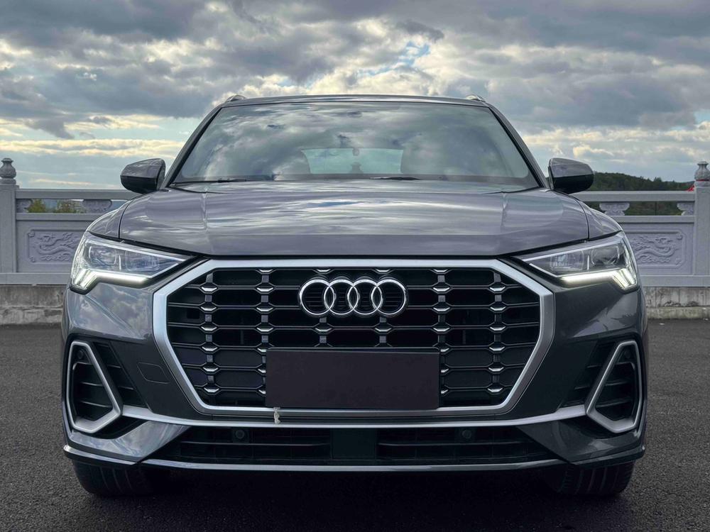 Audi Audi Q3