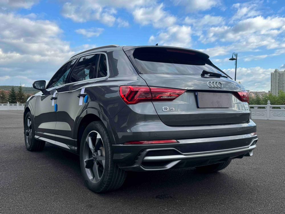 Audi Audi Q3