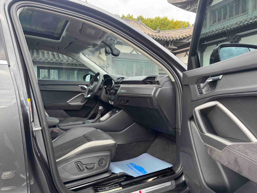 Audi Audi Q3