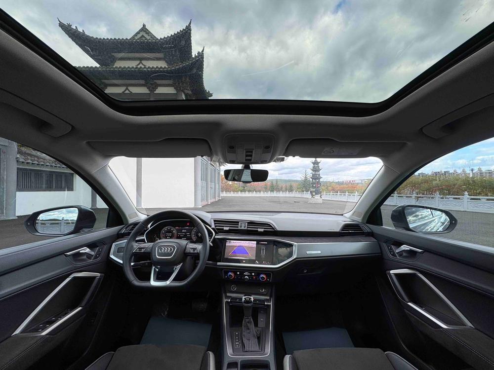 Audi Audi Q3