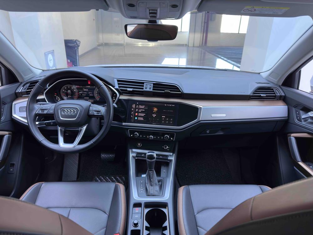 Audi Audi Q3