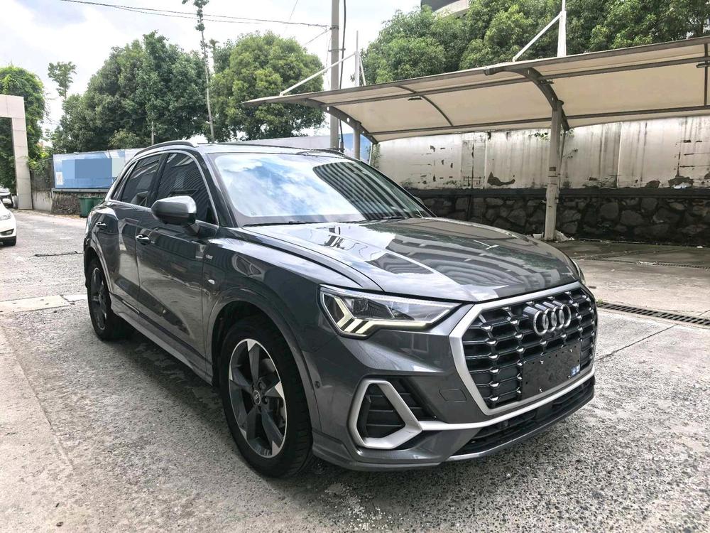Audi Audi Q3