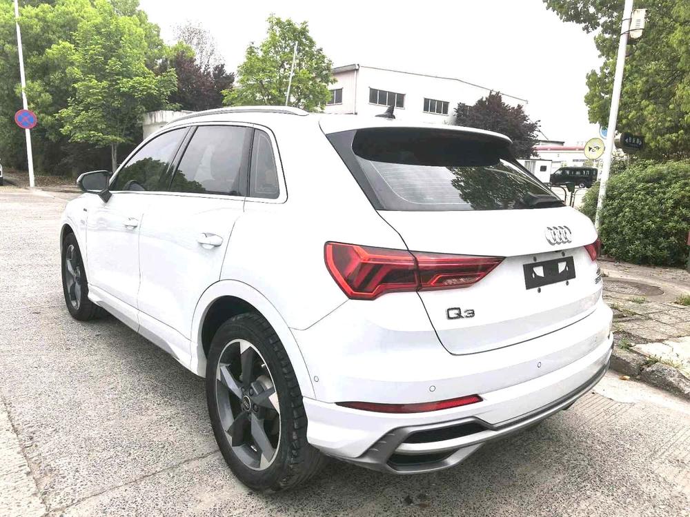 Audi Audi Q3