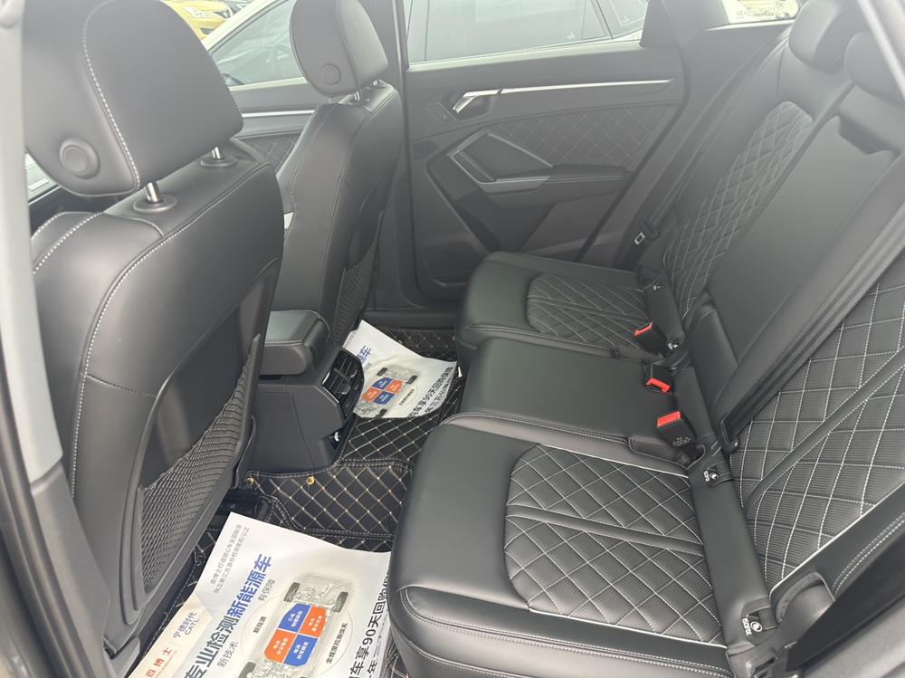 Audi Audi Q3