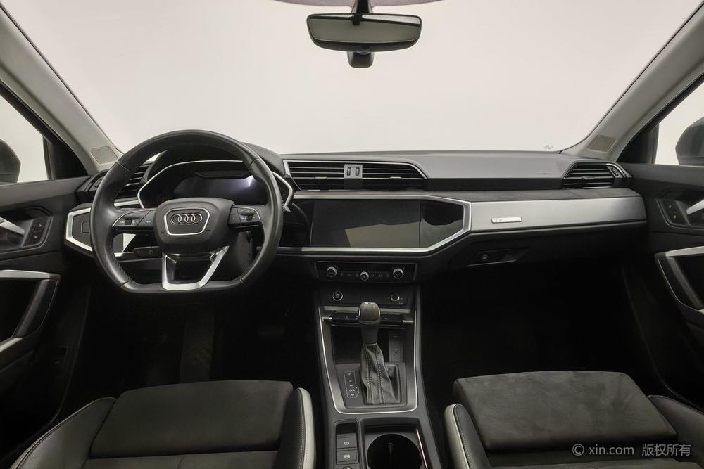 Audi Audi Q3