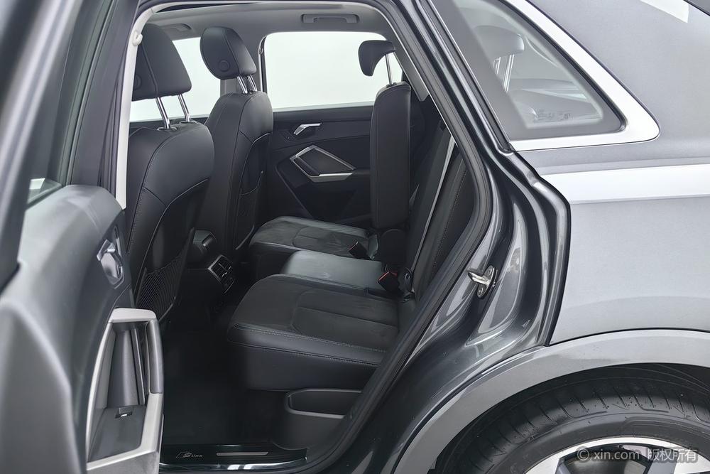 Audi Audi Q3