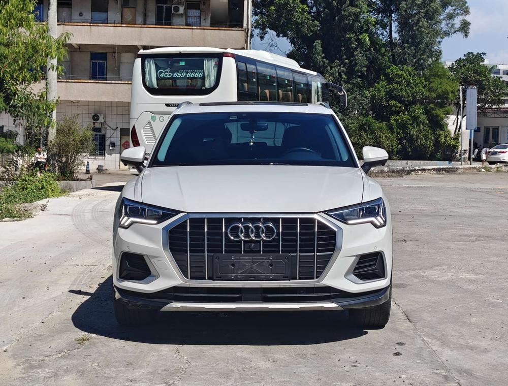 Audi Audi Q3