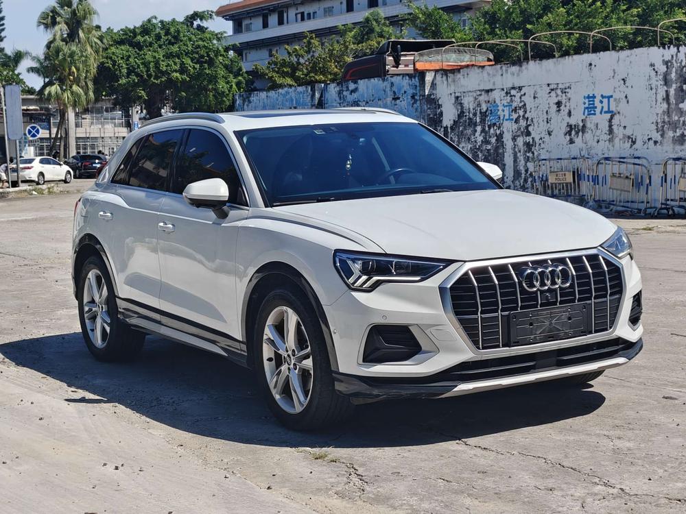 Audi Audi Q3