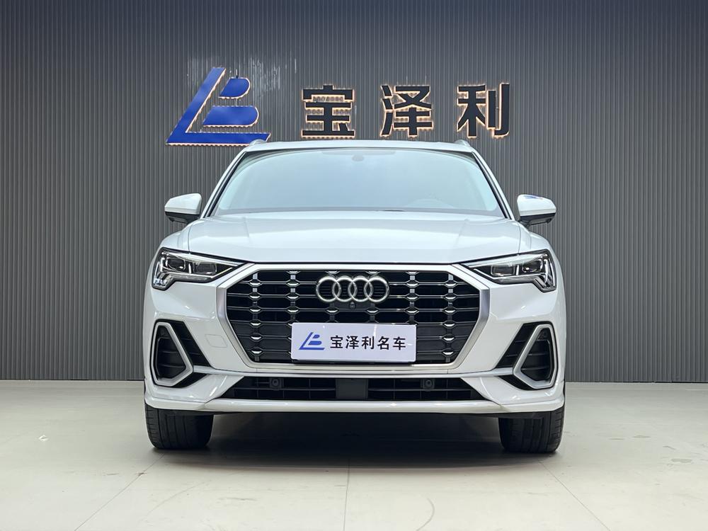 Audi Audi Q3