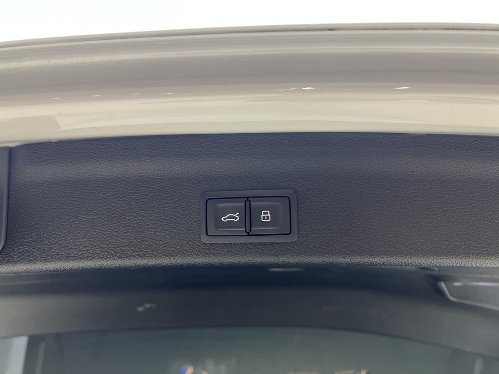 Audi Audi Q3