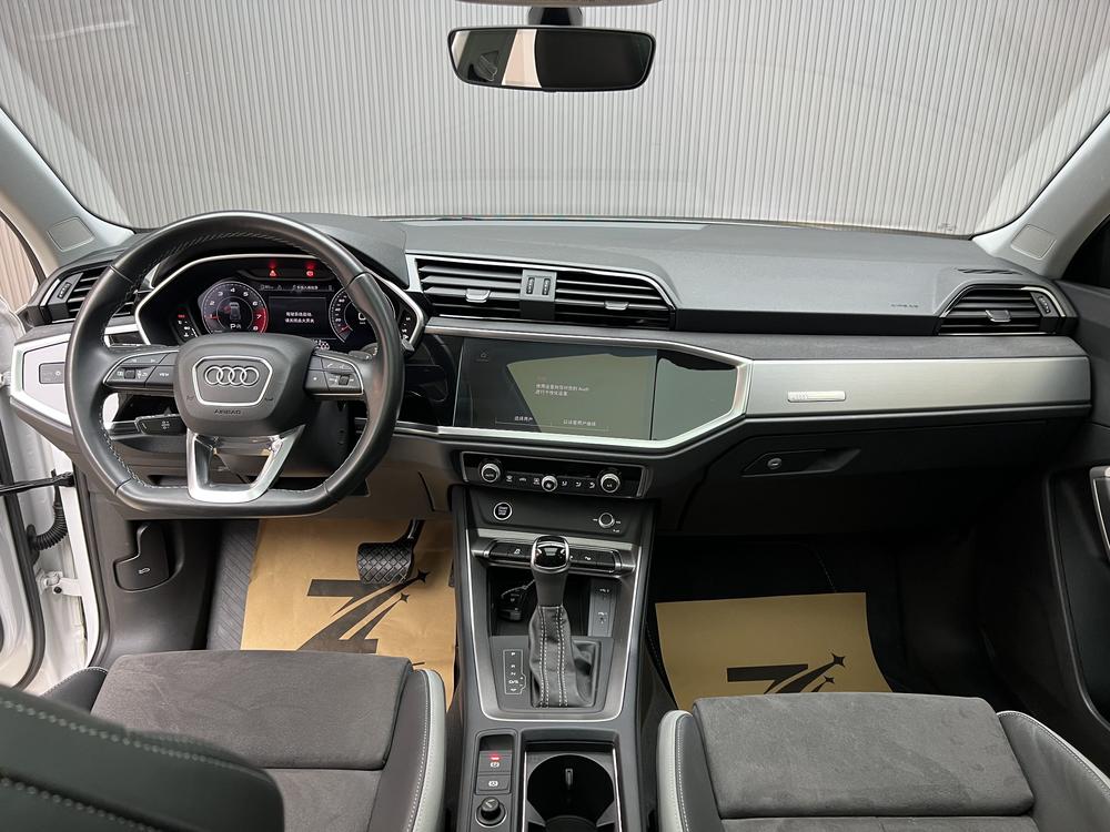 Audi Audi Q3