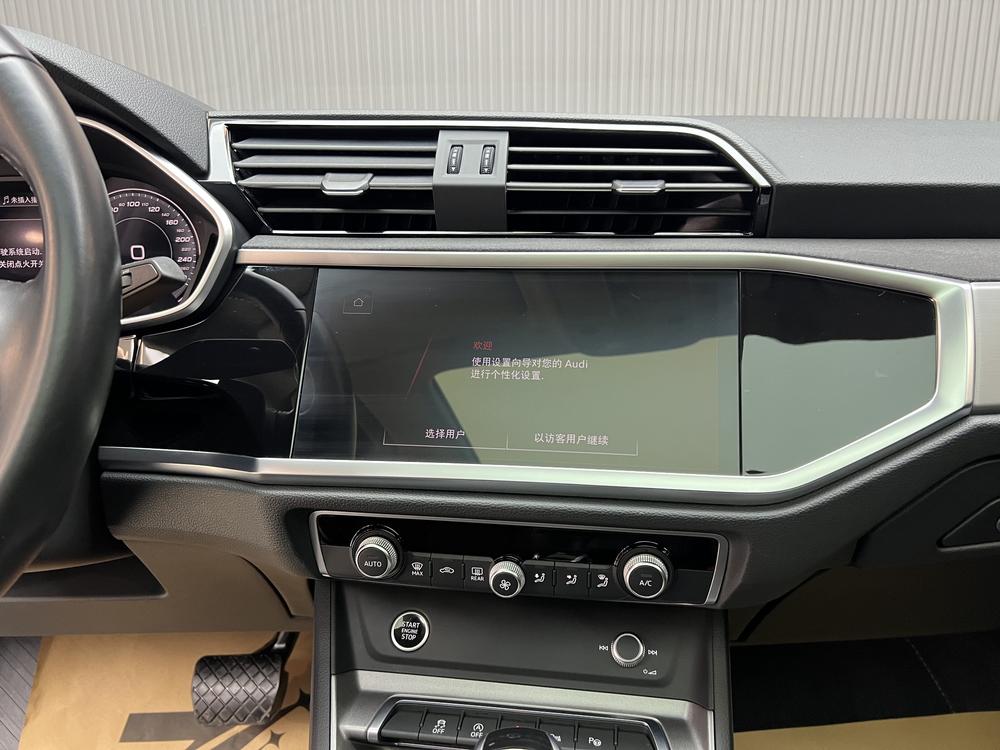 Audi Audi Q3