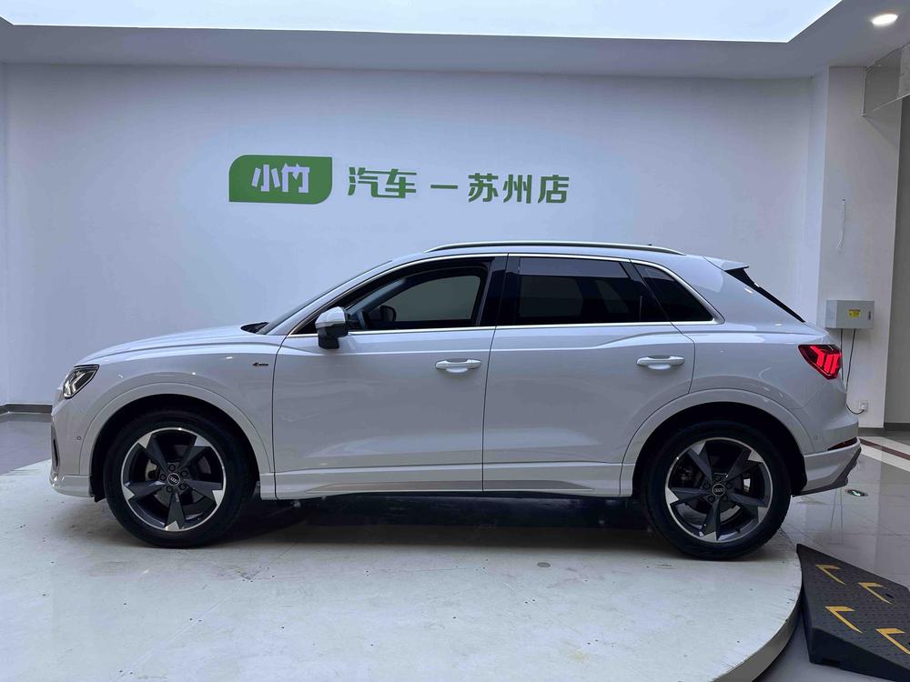 Audi Audi Q3
