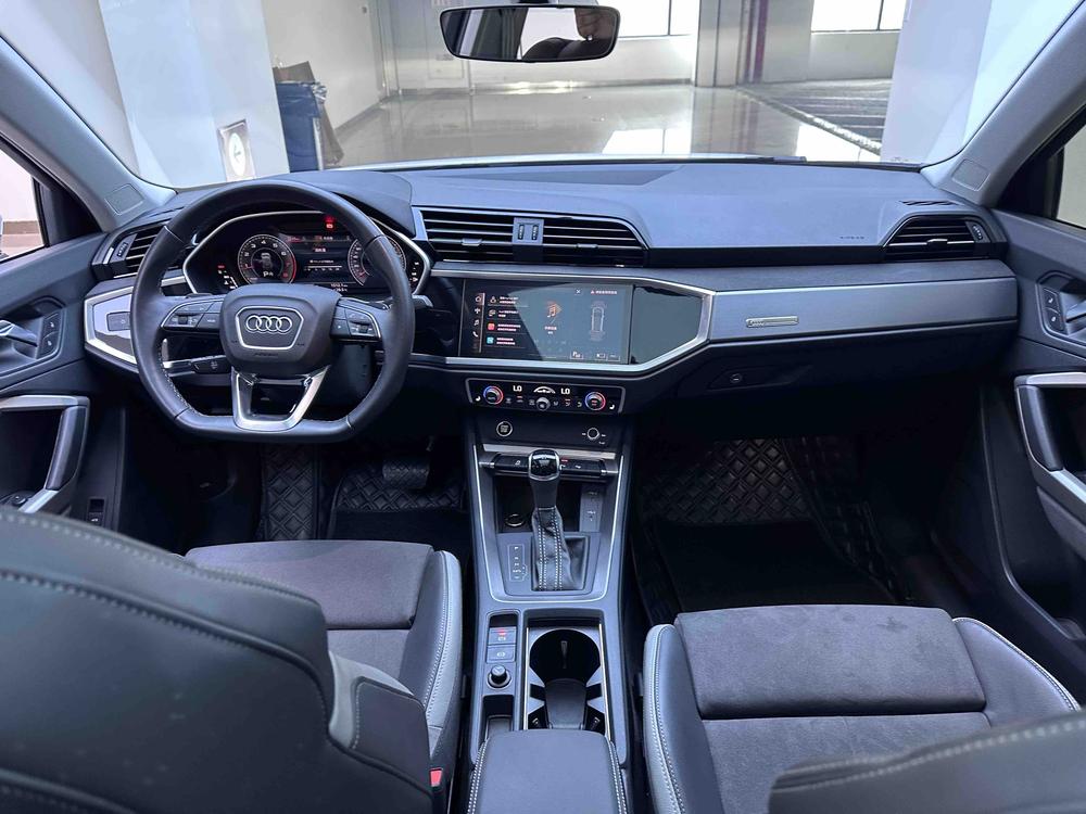 Audi Audi Q3