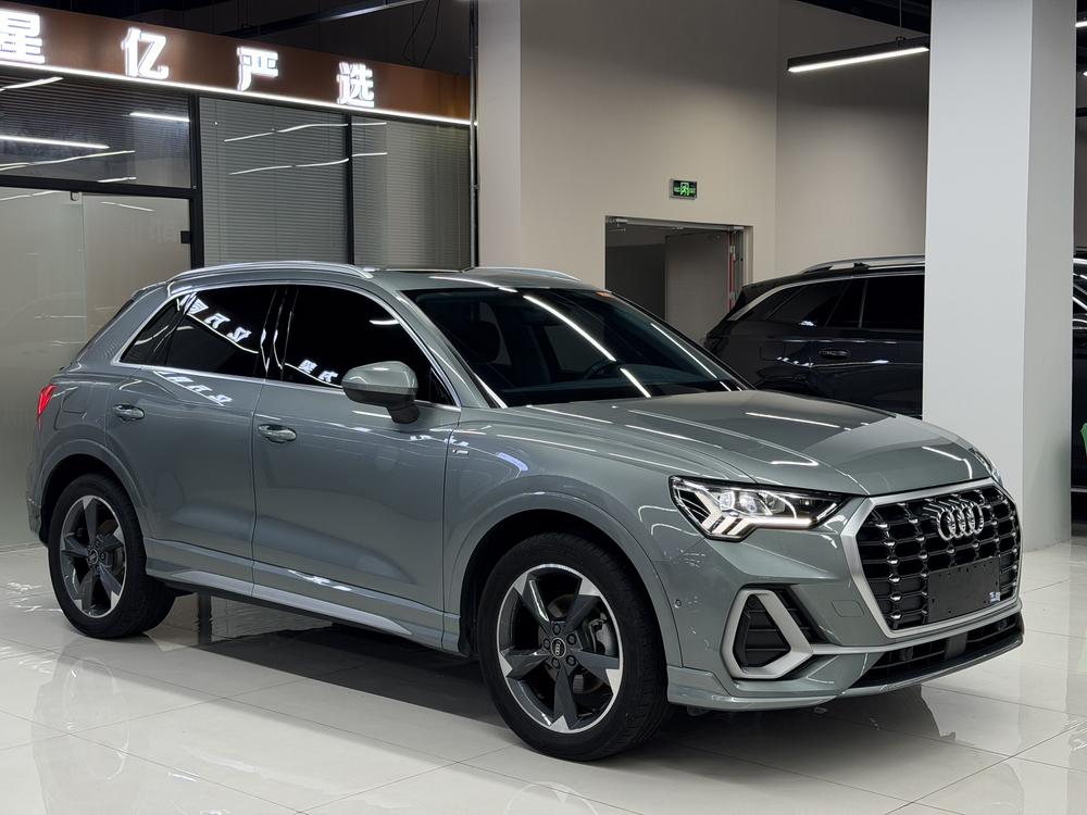 Audi Audi Q3
