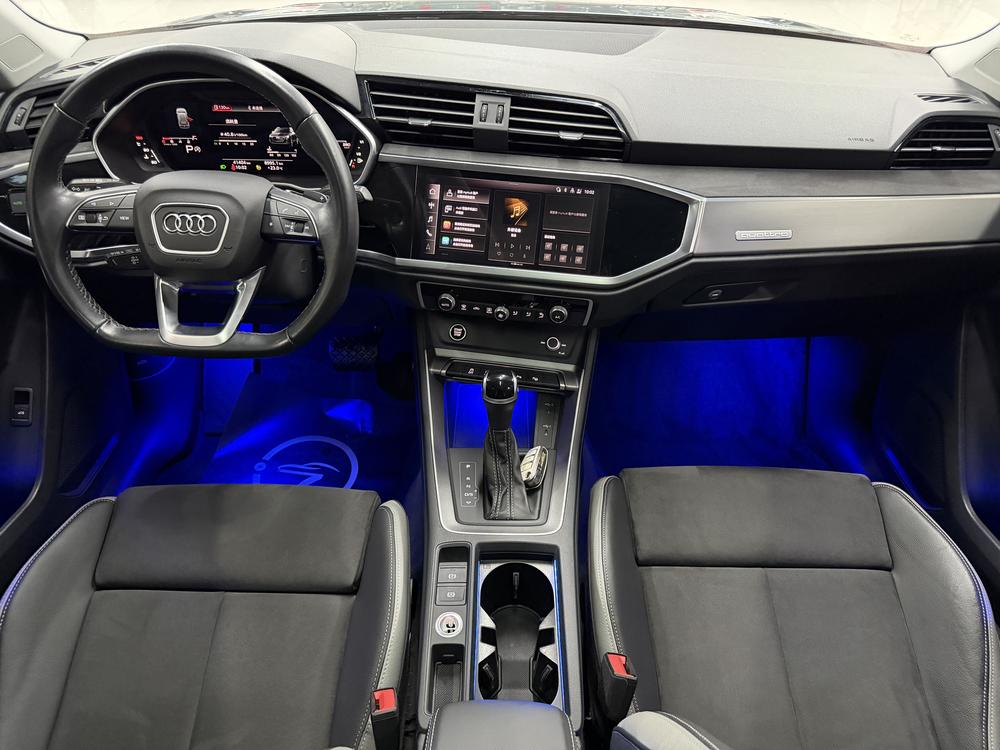 Audi Audi Q3