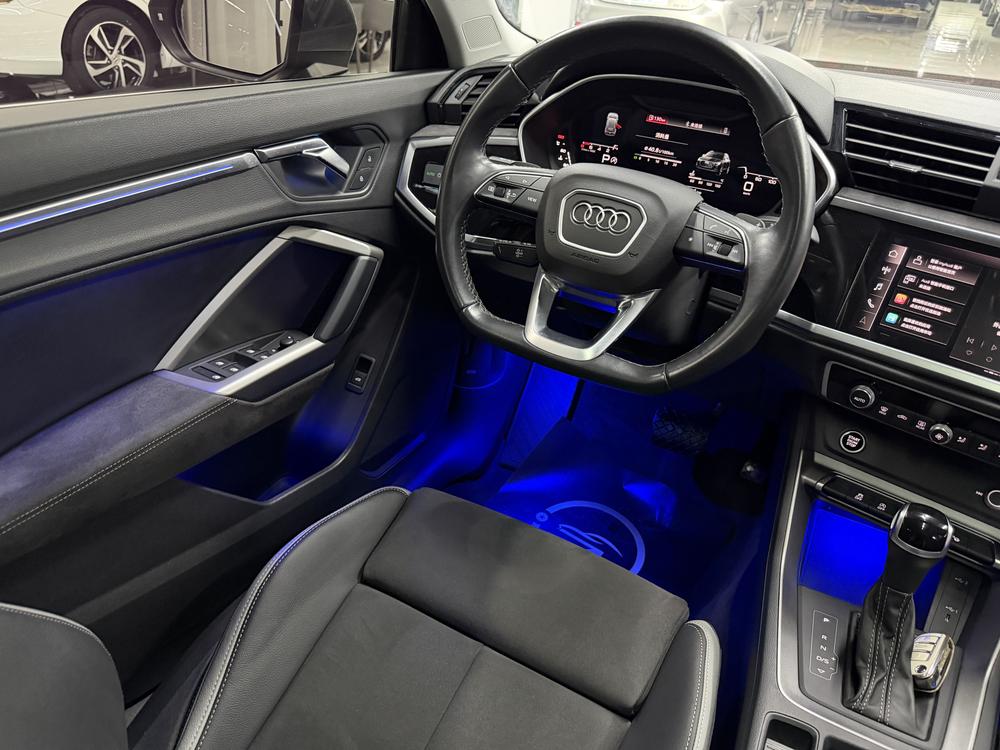 Audi Audi Q3
