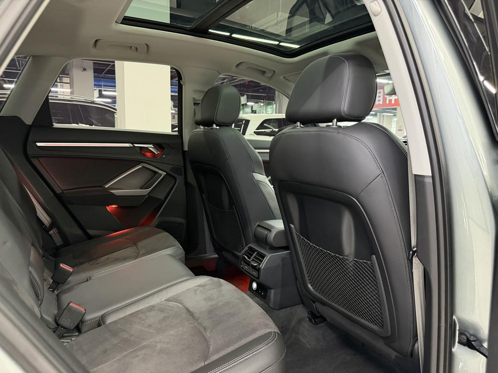 Audi Audi Q3