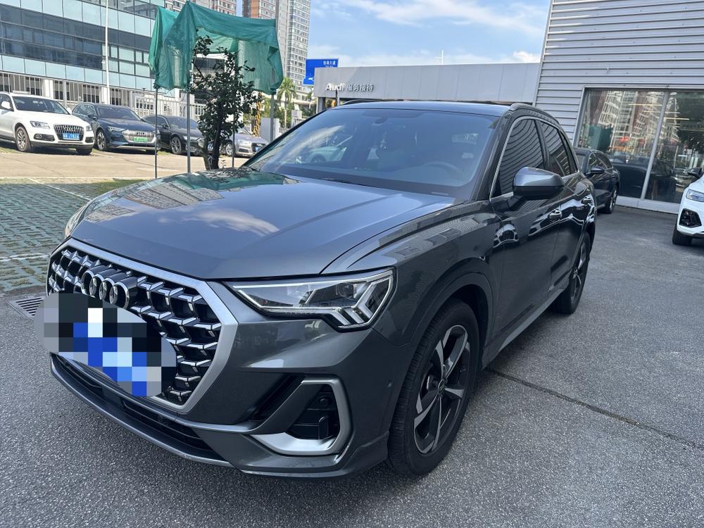 Audi Audi Q3