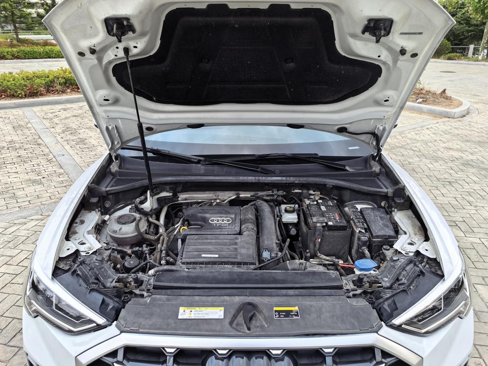 Audi Audi Q3