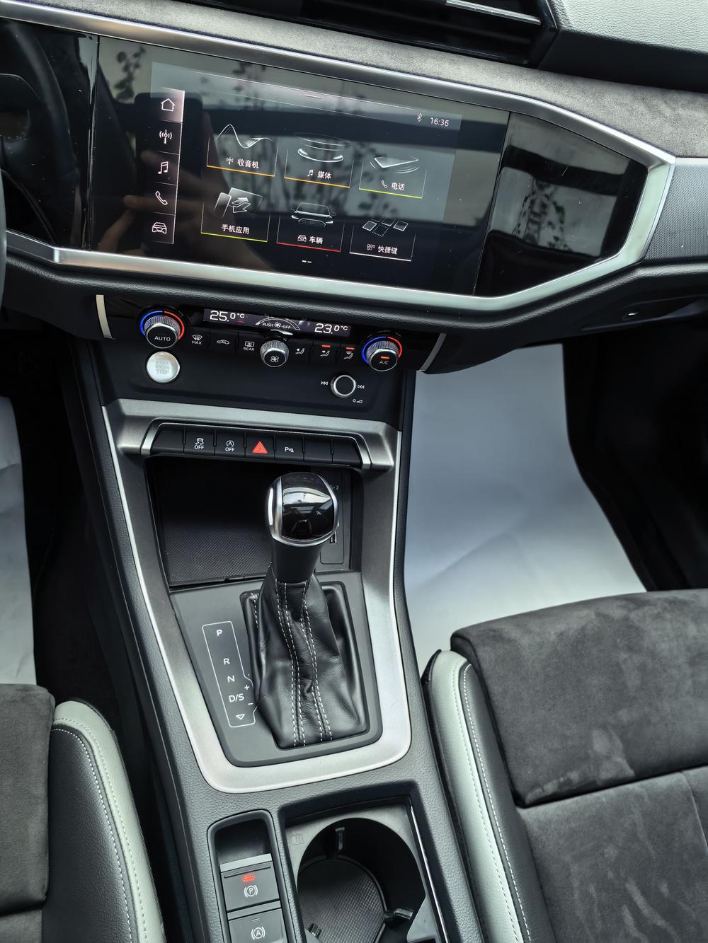 Audi Audi Q3