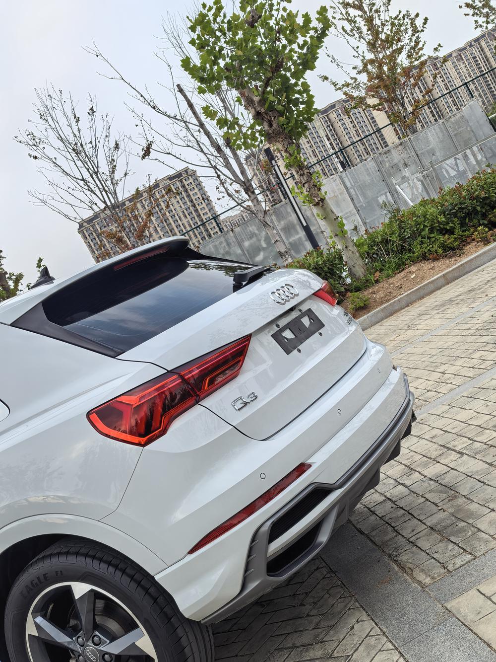 Audi Audi Q3