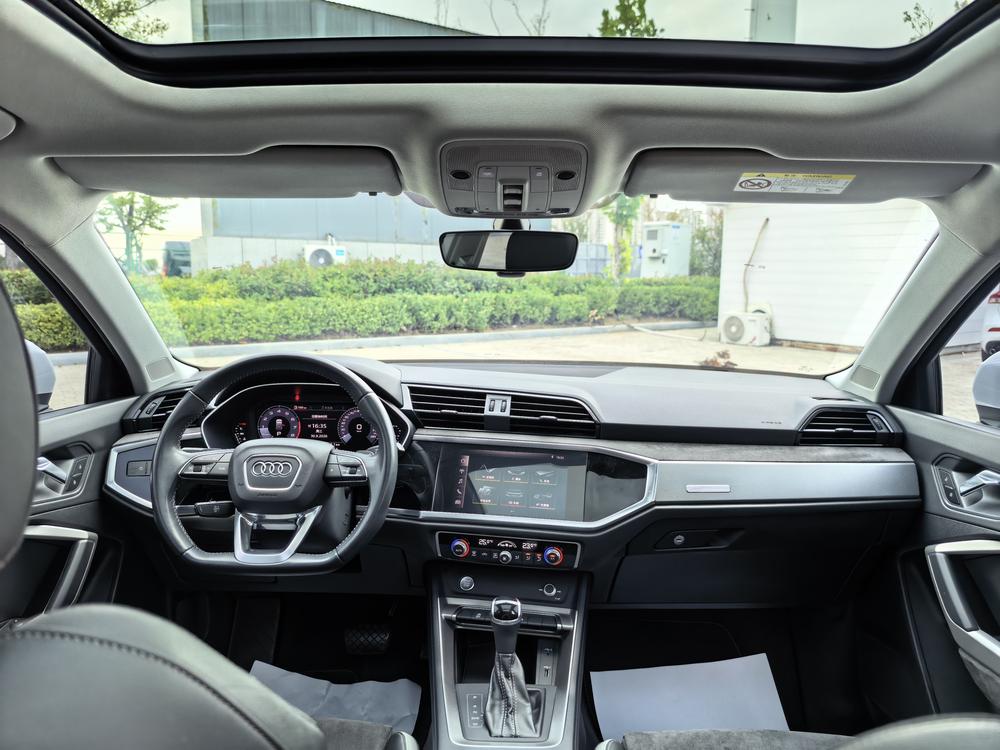 Audi Audi Q3