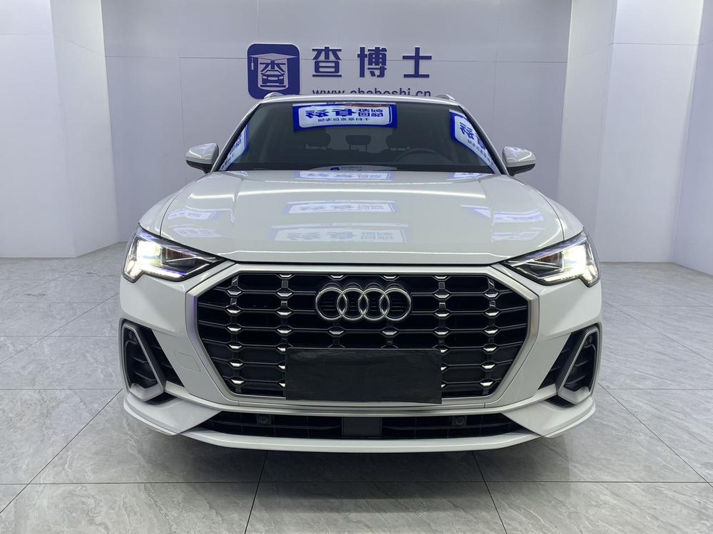 Audi Audi Q3