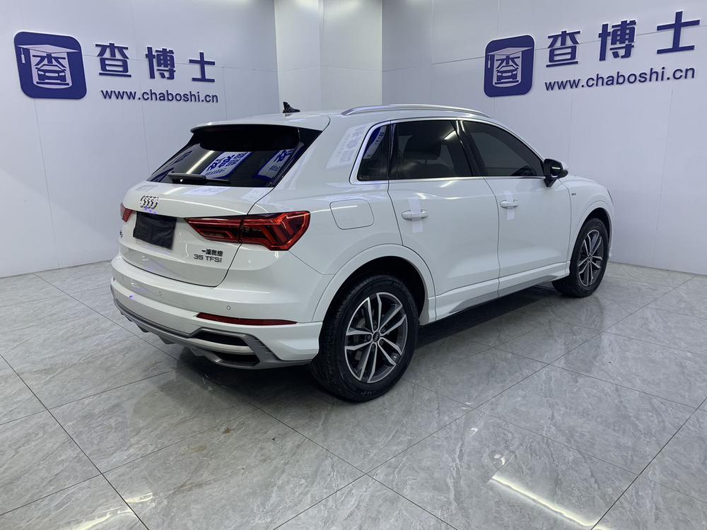 Audi Audi Q3