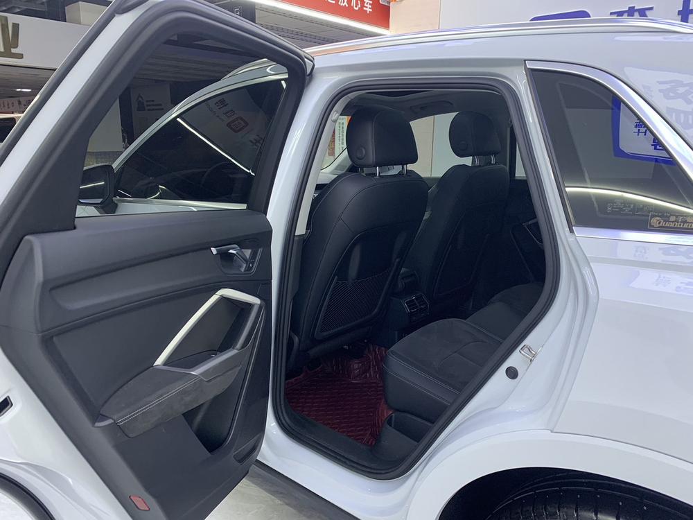 Audi Audi Q3