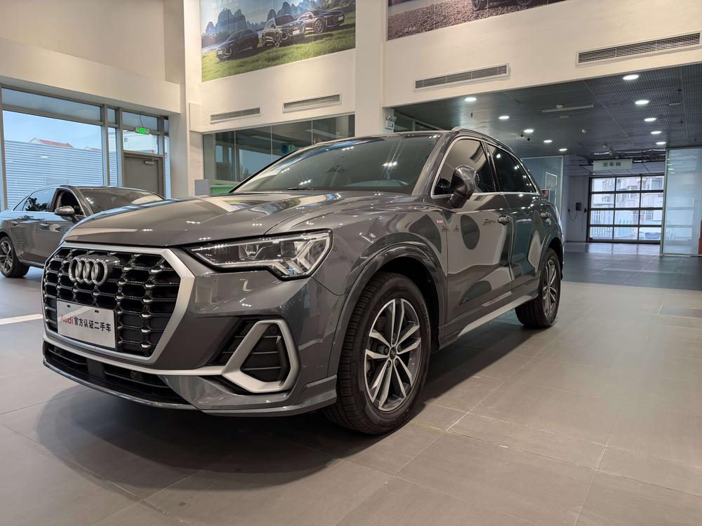 Audi Audi Q3