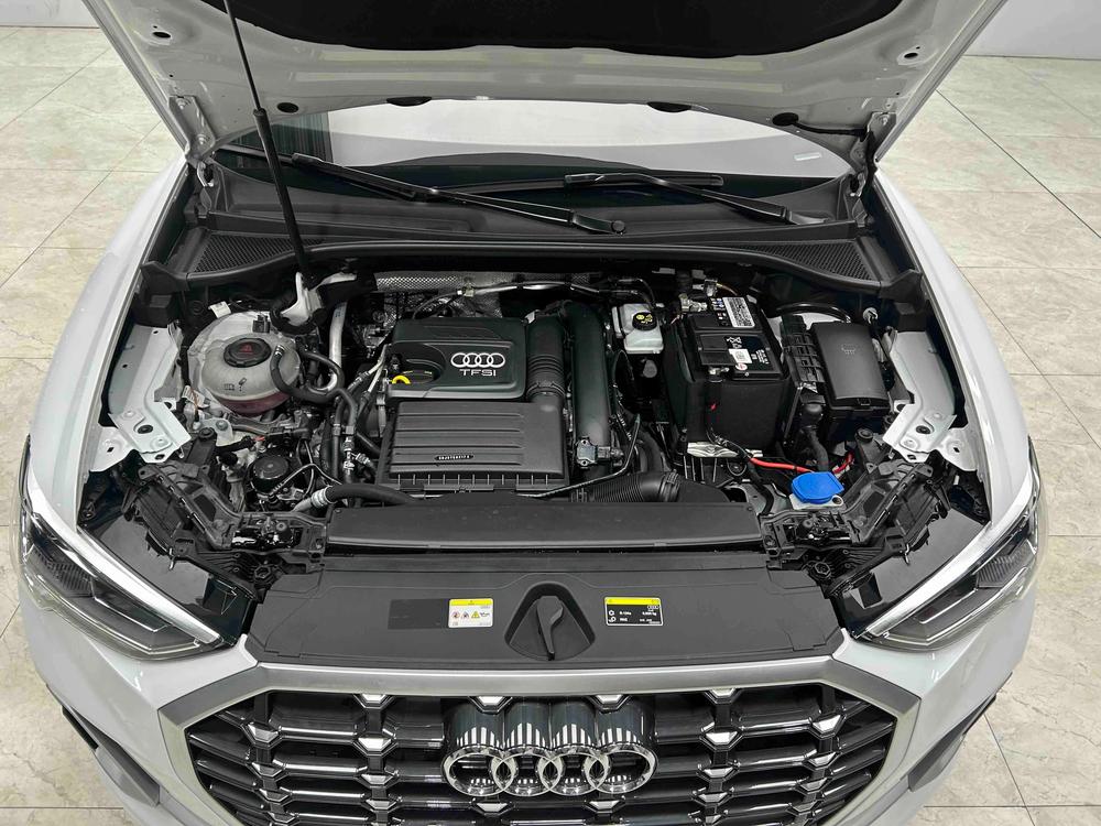 Audi Audi Q3